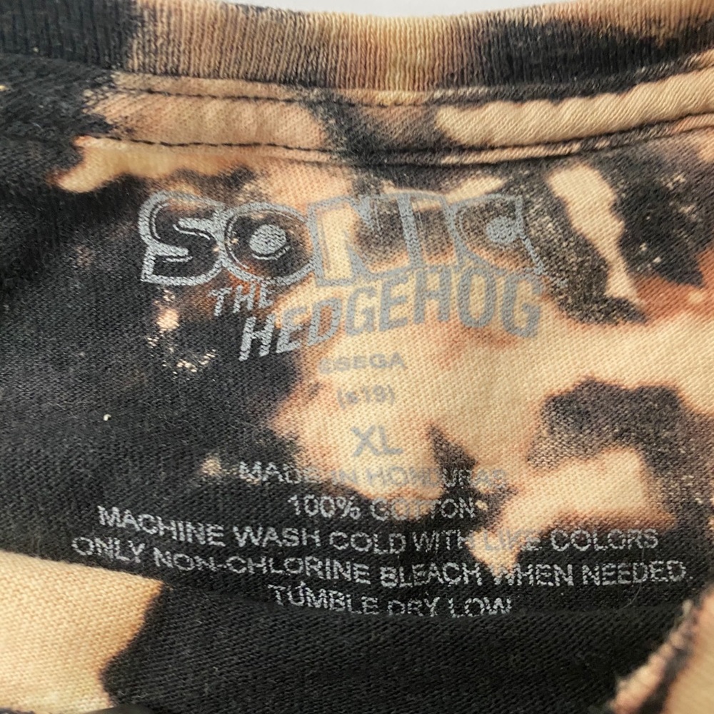 Sonic Custom Tee - Picture 3 of 4